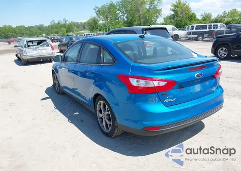 2014 Ford Focus Se from USA, damaged, VIN 1FADP3F20EL240877